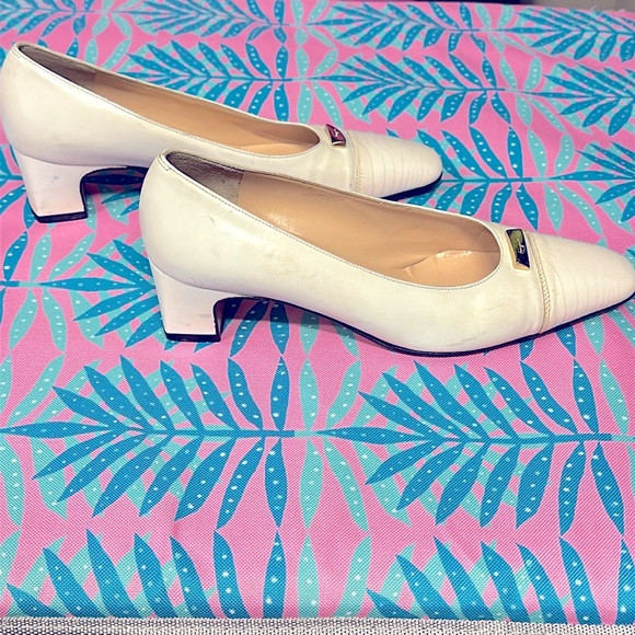 Authentic Ferragamo! - Picture 10 of 15